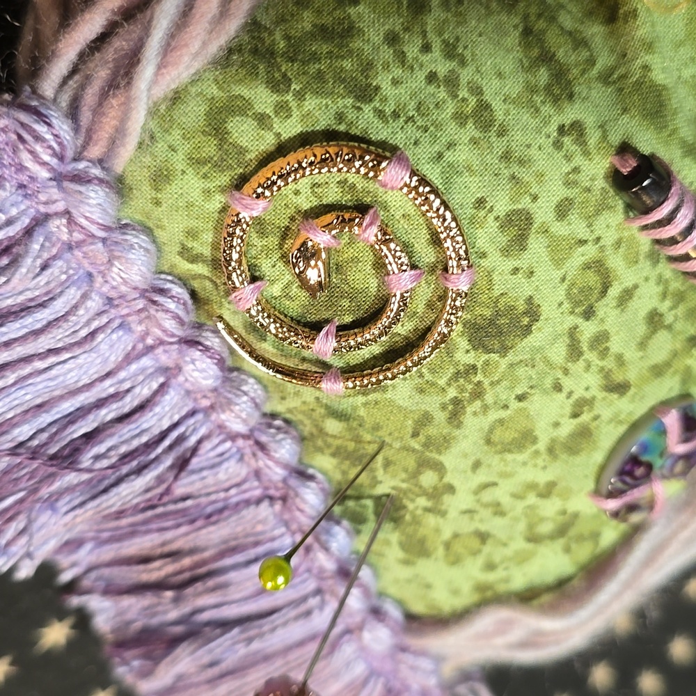 VOODOO DOLL - Picture 3 of 4